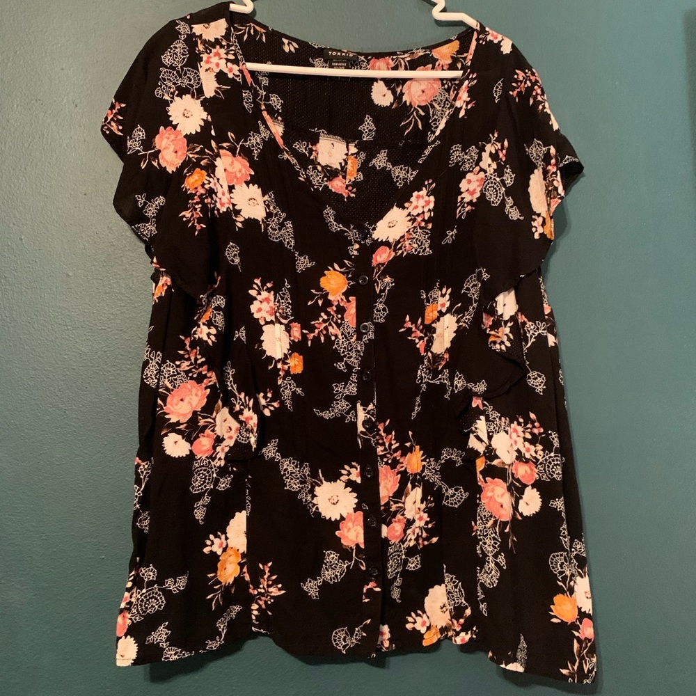 Torrid floral top